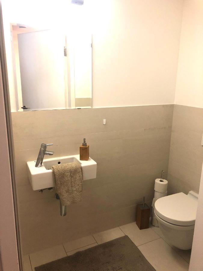 Amazing Austria Center Apartment Near Uno City ウィーン エクステリア 写真