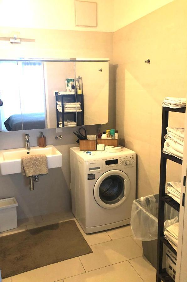 Amazing Austria Center Apartment Near Uno City ウィーン エクステリア 写真