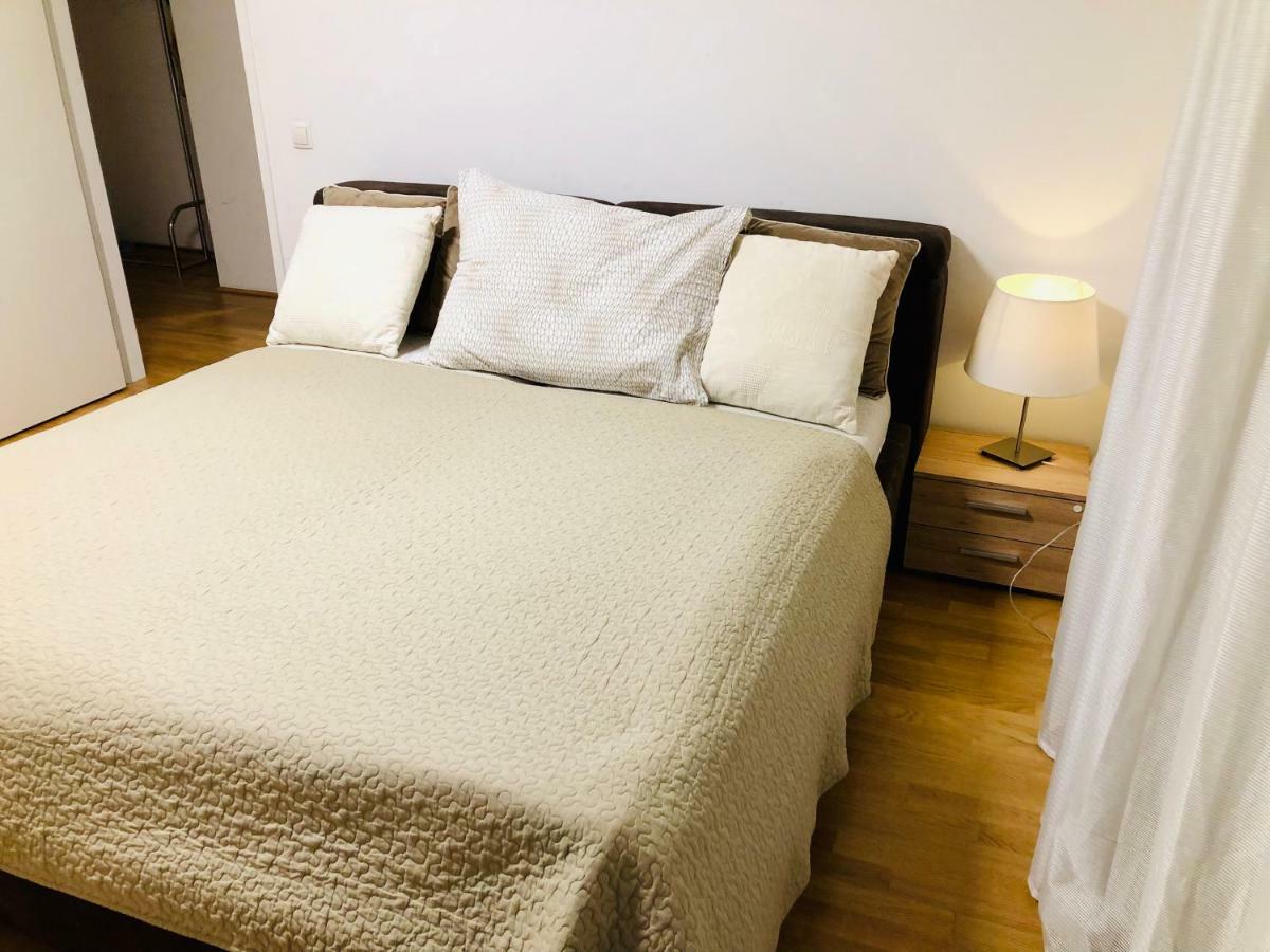 Amazing Austria Center Apartment Near Uno City ウィーン エクステリア 写真