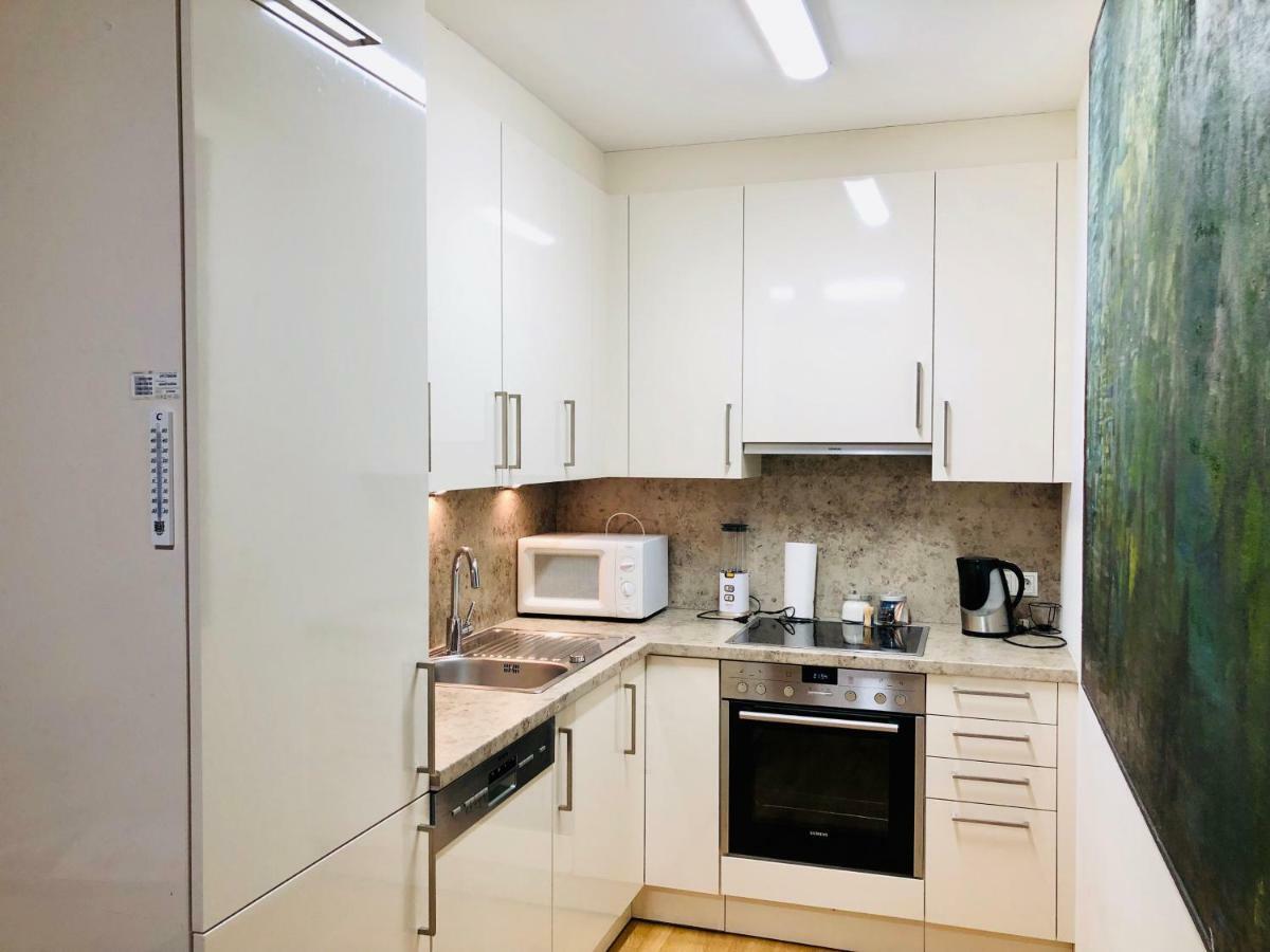 Amazing Austria Center Apartment Near Uno City ウィーン エクステリア 写真
